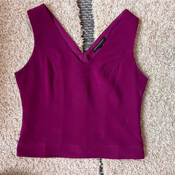 Banana republic fuchsia sleeveless v neck work top - Picture 1 of 8